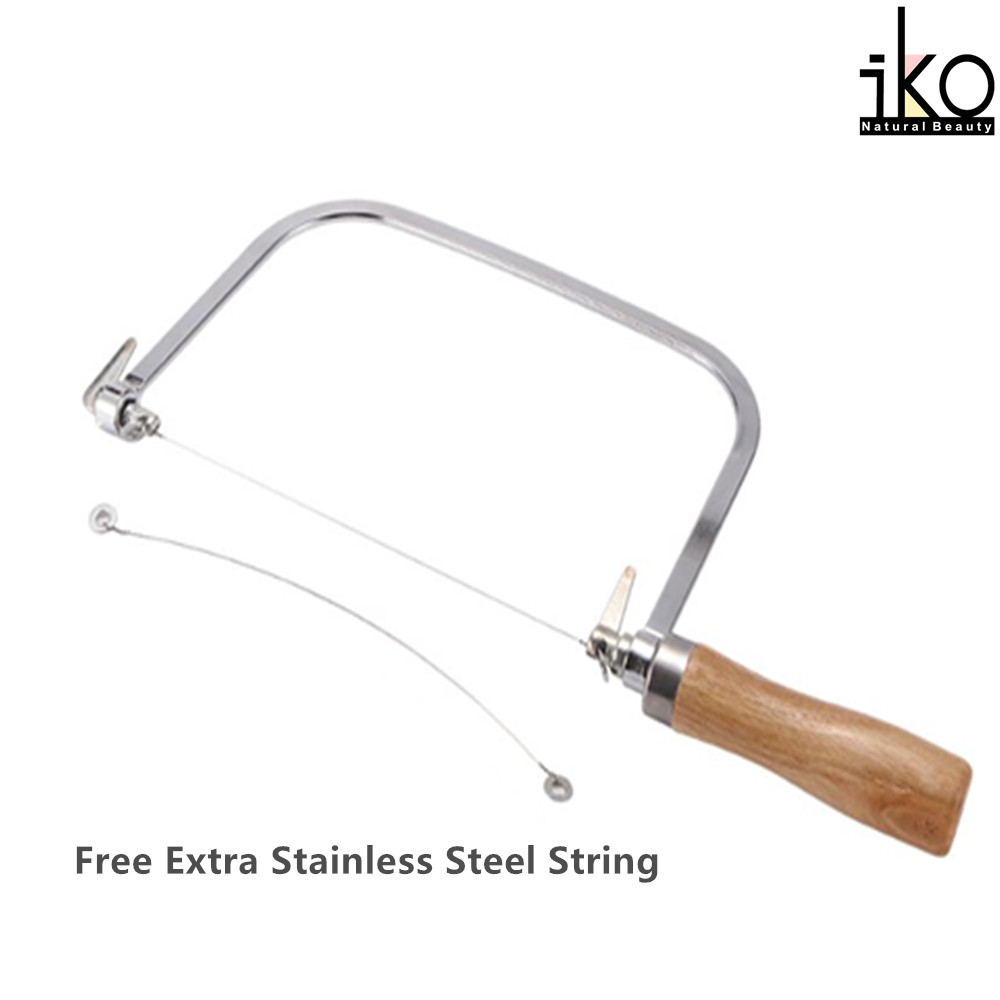 Wooden handle and stainless steel string material, durable and rustproof.